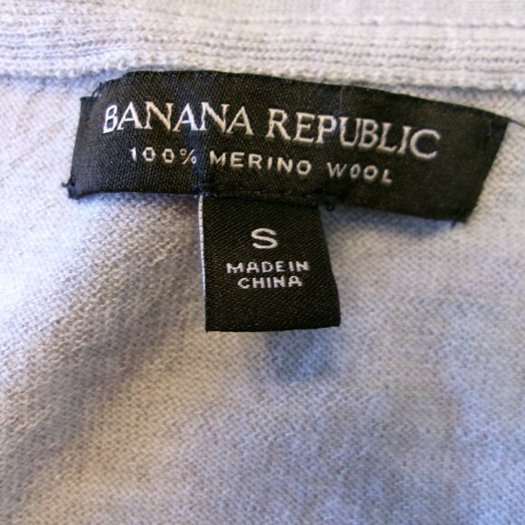Banana Republic 100% Merino Wool Sweater, Gray, Size Small - Picture 7 of 8